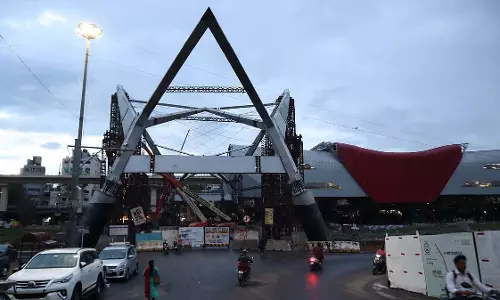 Pune मेट्रो के काम के कारण भीडे ब्रिज पर ट्रैफिक 15 दिसंबर तक डायवर्ट रहेगा Pune मेट्रो के काम के कारण भीडे ब्रिज पर ट्रैफिक 15 दिसंबर तक डायवर्ट रहेगा