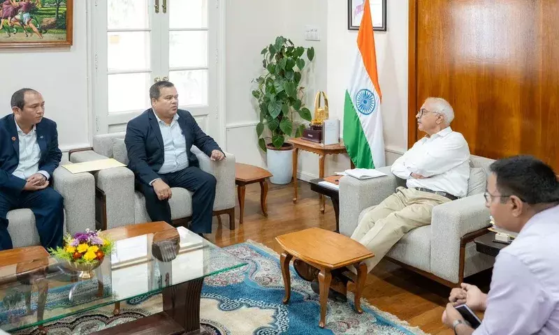 Manipur: टूर ऑपरेटरों ने राज्यपाल से यात्रा के लिए पीएपी प्राप्त करने का आग्रह किया Manipur: टूर ऑपरेटरों ने राज्यपाल से यात्रा के लिए पीएपी प्राप्त करने का आग्रह किया