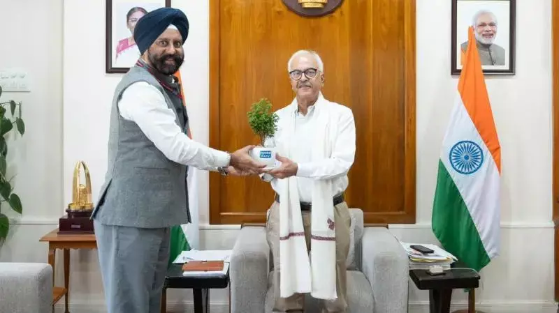 Manipur : परिवहन व रसद दिक्कतों से लोकतक हाइड्रो प्रोजेक्ट का आधुनिकीकरण धीमा Manipur : परिवहन व रसद दिक्कतों से लोकतक हाइड्रो प्रोजेक्ट का आधुनिकीकरण धीमा