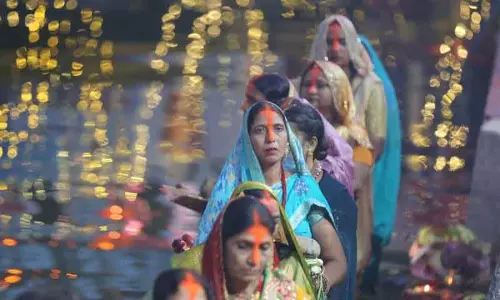 Nepal में छठ पूजा: उगते सूर्य को अर्घ्य के साथ संपन्न