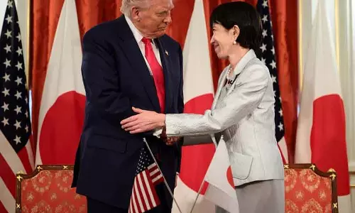 Trump ने टोक्यो में जापान की पीएम ताकाइची के मजबूत हाथ मिलाने की सराहना की