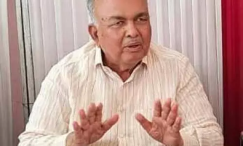 बस सप्लाई और मेंटेनेंस के लिए सख्त नियम लागू किए जाने चाहिए: Ramalinga Reddy बस सप्लाई और मेंटेनेंस के लिए सख्त नियम लागू किए जाने चाहिए: Ramalinga Reddy