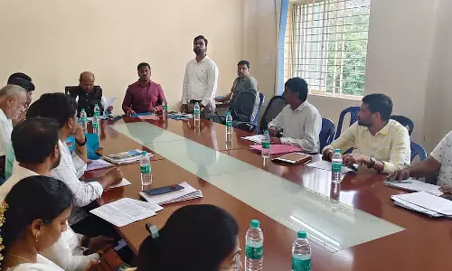 अधिकारियों को ऐसा काम करना चाहिए जिसकी लोग तारीफ़ करें: MLA