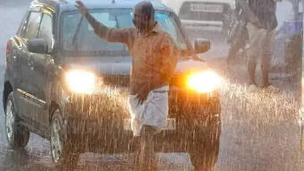 kerala: सात जिलों में तीन घंटे तक तेज बारिश, मौसम विभाग ने ऑरेंज अलर्ट जारी