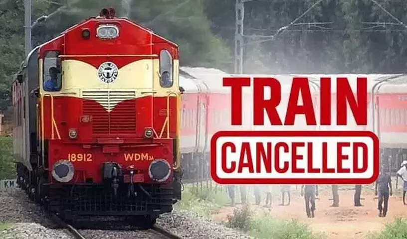 Telangana : चक्रवात मोन्था के तीव्र होने के कारण एससीआर ने ट्रेनों को रद्द