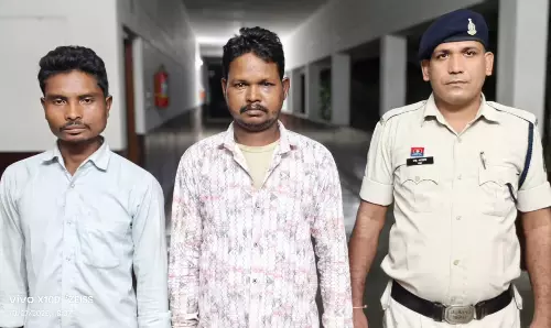 ससुर और दामाद ने किया था मर्डर, धमतरी के माकरदोना हत्याकांड का खुलासा ससुर और दामाद ने किया था मर्डर, धमतरी के माकरदोना हत्याकांड का खुलासा