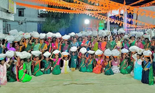 रोटी बुट्टी मेले का उत्सव: शरणबसवेश्वर मेला महोत्सव रोटी बुट्टी मेले का उत्सव: शरणबसवेश्वर मेला महोत्सव