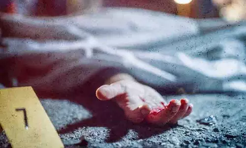 Jharkhand: पश्चिमी सिंहभूम में आईईडी धमाके में 10 वर्षीय आदिवासी लड़की की मौत Jharkhand: पश्चिमी सिंहभूम में आईईडी धमाके में 10 वर्षीय आदिवासी लड़की की मौत