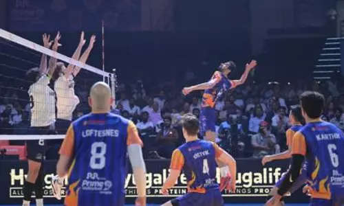 PVL 2025: मुंबई मेटियर्स ने गोवा गार्डियंस को हराकर फाइनल में जगह बनाई PVL 2025: मुंबई मेटियर्स ने गोवा गार्डियंस को हराकर फाइनल में जगह बनाई
