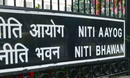 भारत की ग्रोथ कहानी में सेवा क्षेत्र बना प्रमुख स्तंभ, नीति आयोग ने बताई समावेशी प्रगति