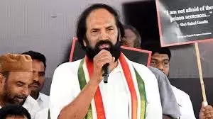 Telangana : मंत्रियों ने किसानों से फसल नुकसान को कम करने के लिए धान की कटाई रोकने को कहा Telangana : मंत्रियों ने किसानों से फसल नुकसान को कम करने के लिए धान की कटाई रोकने को कहा