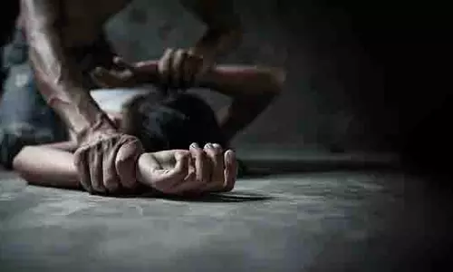 Bhind में बस कंडक्टर ने 27 वर्षीय महिला से बलात्कार किया Bhind में बस कंडक्टर ने 27 वर्षीय महिला से बलात्कार किया
