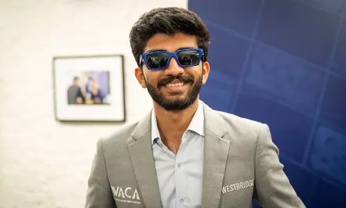 Champions Showdown: गुकेश ने नाकामुरा से विवादास्पद किंग-थ्रोइंग इशारे का बदला लिया Champions Showdown: गुकेश ने नाकामुरा से विवादास्पद किंग-थ्रोइंग इशारे का बदला लिया