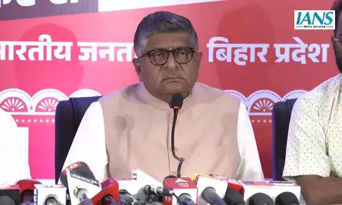 तेजस्वी के मंच पर कांग्रेस नेताओं से नहीं हुई बातचीत, 15 साल में बिहार बना था जंगलराज’ तेजस्वी के मंच पर कांग्रेस नेताओं से नहीं हुई बातचीत, 15 साल में बिहार बना था जंगलराज’