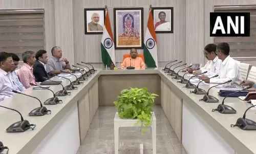 मास्टर प्लान पर CM Yogi ने की समीक्षा