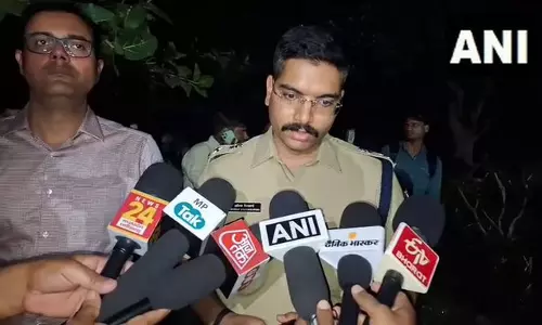 Contractor की गोली मारकर हत्या, आरोपी के पिता ने की आत्महत्या Contractor की गोली मारकर हत्या, आरोपी के पिता ने की आत्महत्या