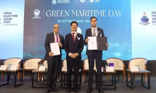 चक्रवात मोन्था आंध्र तट से 180 किलोमीटर दूर काकीनाडा के आसपास स्थित: IMD