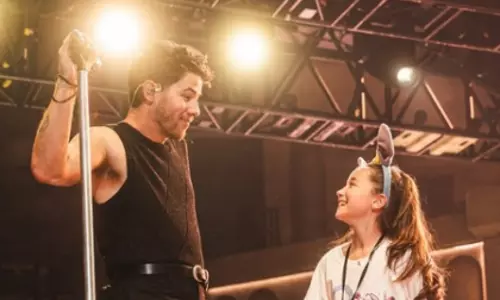 Nick Jonas ने भतीजी वेलेंटिना को भेजी दिल छू लेने वाली शुभकामनाएं