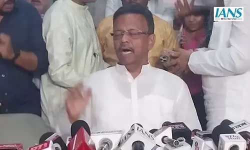 पश्चिम बंगाल में चुनाव आयोग की सर्वदलीय बैठक में हाकिम का बयान