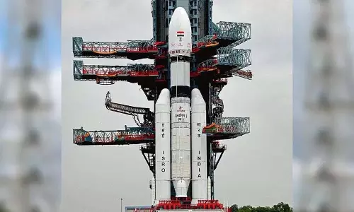ISRO महत्वपूर्ण प्रक्षेपण के लिए तैयार.. एलवीएम3 रॉकेट से अंतरिक्ष में उपग्रह प्रक्षेपित किया जाएगा ISRO महत्वपूर्ण प्रक्षेपण के लिए तैयार.. एलवीएम3 रॉकेट से अंतरिक्ष में उपग्रह प्रक्षेपित किया जाएगा