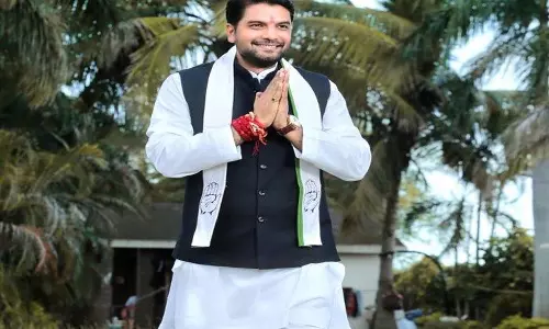 आकाश तिवारी बने रायपुर नगर निगम के नेता प्रतिपक्ष आकाश तिवारी बने रायपुर नगर निगम के नेता प्रतिपक्ष