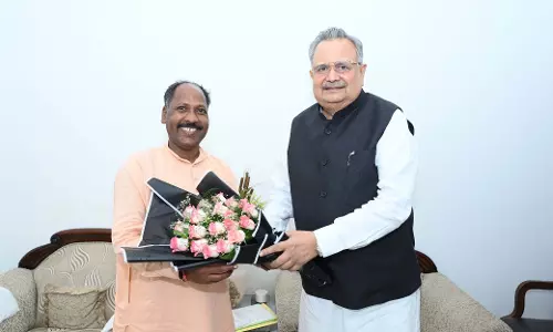 विधानसभा अध्यक्ष डॉ. रमन सिंह पहुंचे भाजपा प्रदेश कार्यालय