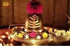 Som Pradosh Vrat 2025सोम प्रदोष व्रत पूजा से शिव भक्तों को मिलेगा दोगुना पुण्य Som Pradosh Vrat 2025सोम प्रदोष व्रत पूजा से शिव भक्तों को मिलेगा दोगुना पुण्य