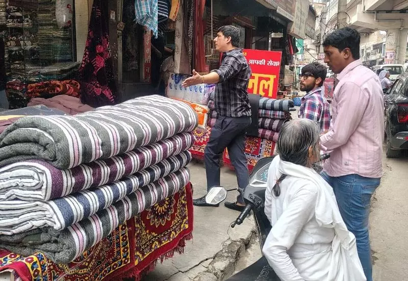 Haryana : अतिक्रमण विरोधी अभियान से रोहतक के दुकानदारों में चिंता Haryana : अतिक्रमण विरोधी अभियान से रोहतक के दुकानदारों में चिंता