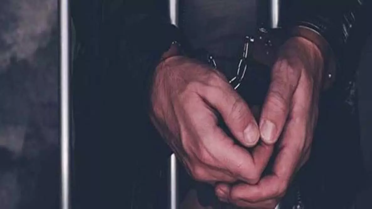 Mumbai पुलिस ने ₹2.88 करोड़ के फर्जी सरकारी नौकरी घोटाले में मुख्य आरोपी को गिरफ्तार किया Mumbai पुलिस ने ₹2.88 करोड़ के फर्जी सरकारी नौकरी घोटाले में मुख्य आरोपी को गिरफ्तार किया