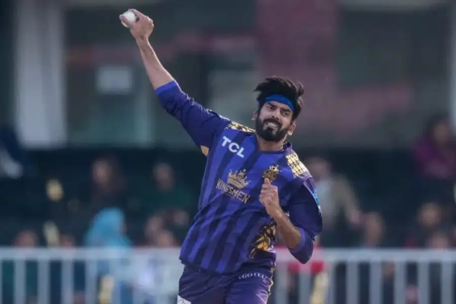MS धोनी पर बनी फिल्म ने पाकिस्तान के युवा स्पिनर तारिक का करियर बदल दिया MS धोनी पर बनी फिल्म ने पाकिस्तान के युवा स्पिनर तारिक का करियर बदल दिया