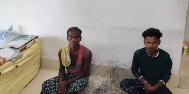 गंजम में दो शिकारी गिरफ्तार, जेल भेजे गए गंजम में दो शिकारी गिरफ्तार, जेल भेजे गए