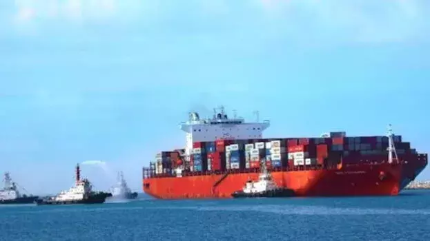 LNG सुविधा से पर्यावरण अनुकूल परिवहन को बढ़ावा मिलने की उम्मीद LNG सुविधा से पर्यावरण अनुकूल परिवहन को बढ़ावा मिलने की उम्मीद