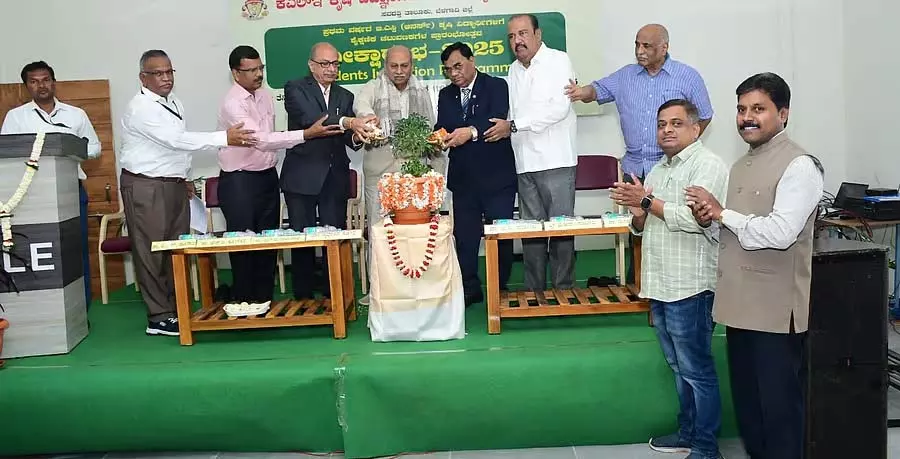 ग्रामीण क्षेत्रों में कृषि स्टार्टअप स्थापित करें: प्रभाकर कोरे ने अपील की ग्रामीण क्षेत्रों में कृषि स्टार्टअप स्थापित करें: प्रभाकर कोरे ने अपील की