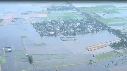चक्रवात मोन्था ने तटीय आंध्र में तबाही मचाई, दो लोगों की मौत चक्रवात मोन्था ने तटीय आंध्र में तबाही मचाई, दो लोगों की मौत