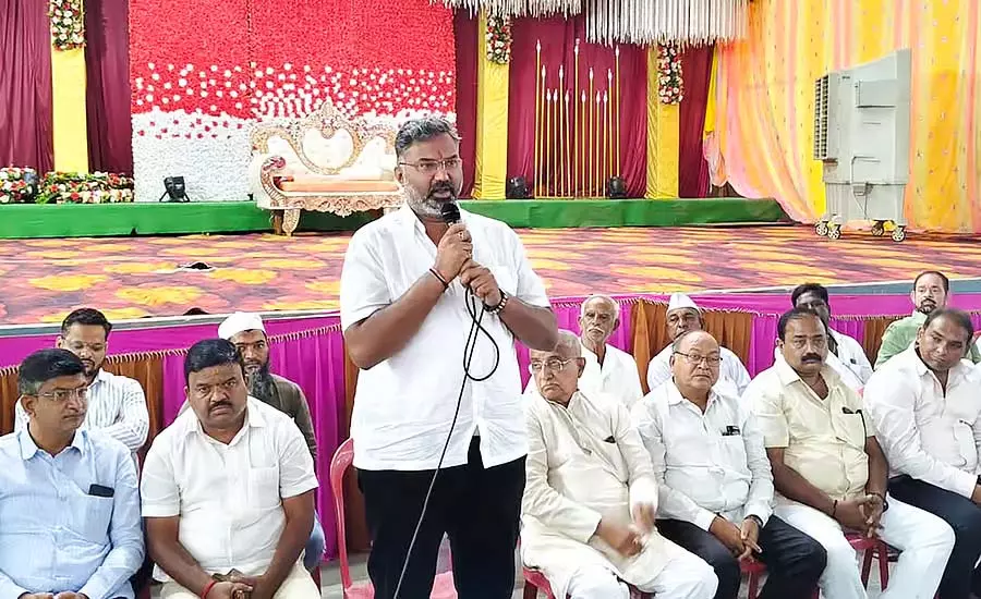 ग्राम देवी मेले के लिए ₹1 करोड़ का अनुदान: विधायक वैद्य ने वादा किया ग्राम देवी मेले के लिए ₹1 करोड़ का अनुदान: विधायक वैद्य ने वादा किया