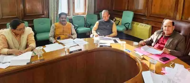 Himachal: याचिका समिति गठित, 21 मामले निपटाए गए Himachal: याचिका समिति गठित, 21 मामले निपटाए गए