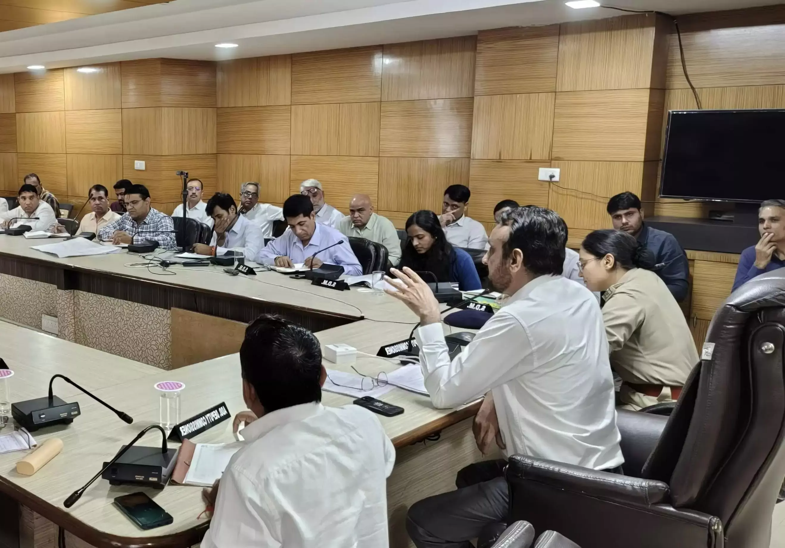 Narnaul: शहीदी दिवस यात्रा की तैयारियों की समीक्षा बैठक संपन्न Narnaul: शहीदी दिवस यात्रा की तैयारियों की समीक्षा बैठक संपन्न