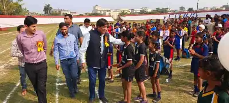 MLA ने किया जिला स्तरीय खेलकूद प्रतियोगिता का उद्घाटन MLA ने किया जिला स्तरीय खेलकूद प्रतियोगिता का उद्घाटन