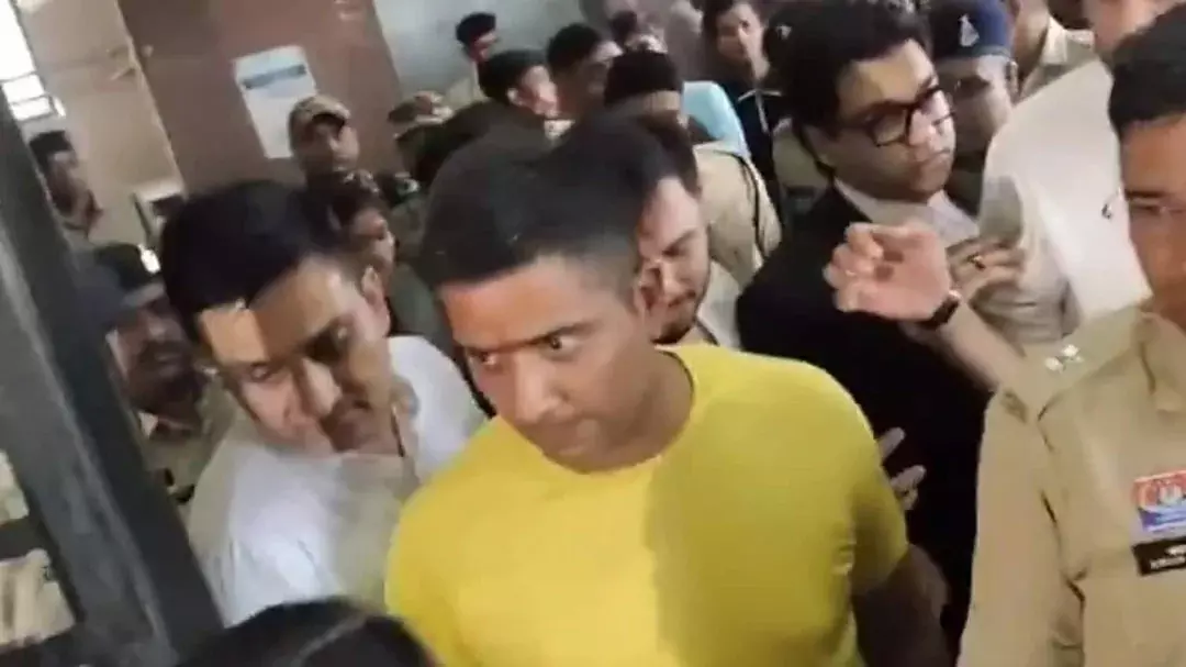 चैतन्य बघेल 12 नवंबर तक जेल में ही रहेंगे, रिमांड बढ़ी चैतन्य बघेल 12 नवंबर तक जेल में ही रहेंगे, रिमांड बढ़ी