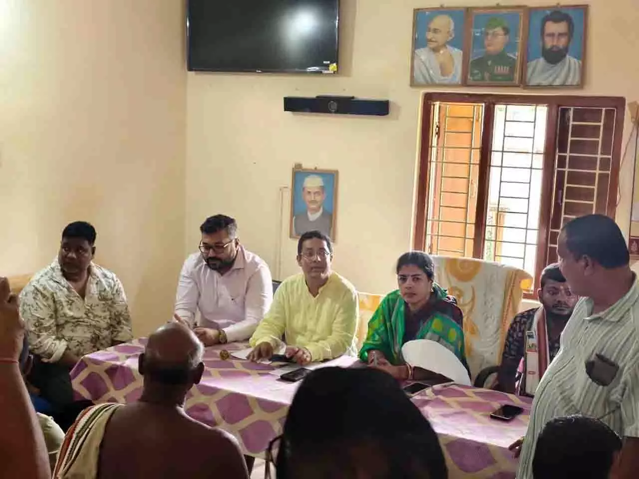 भुवनेश्वर में सड़क विकास के लिए ग्राम सभा, CDP परियोजना पर चर्चा भुवनेश्वर में सड़क विकास के लिए ग्राम सभा, CDP परियोजना पर चर्चा