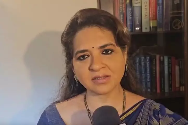 Bangladesh राष्ट्रगान विवाद पर शाइना एनसी ने कांग्रेस से मांगा जवाब Bangladesh राष्ट्रगान विवाद पर शाइना एनसी ने कांग्रेस से मांगा जवाब