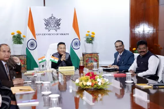 Sikkim : मुख्यमंत्री ने पूर्वोत्तर पर्यटन पर उच्च स्तरीय टास्क फोर्स की बैठक में भाग लिया Sikkim : मुख्यमंत्री ने पूर्वोत्तर पर्यटन पर उच्च स्तरीय टास्क फोर्स की बैठक में भाग लिया