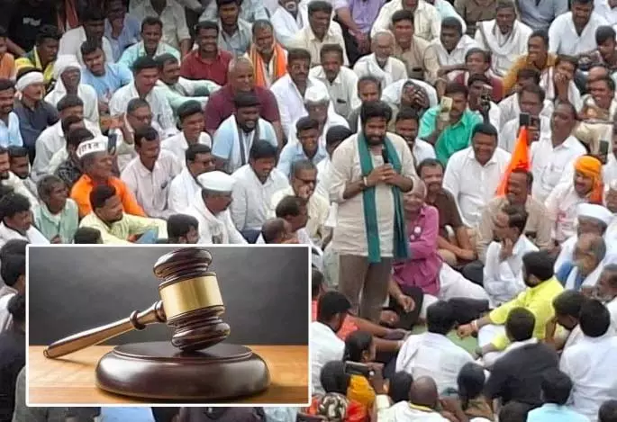 Bachchu Kadu विरोध प्रदर्शन: उच्च न्यायालय का आदेश, राजमार्ग तुरंत खाली करें Bachchu Kadu विरोध प्रदर्शन: उच्च न्यायालय का आदेश, राजमार्ग तुरंत खाली करें