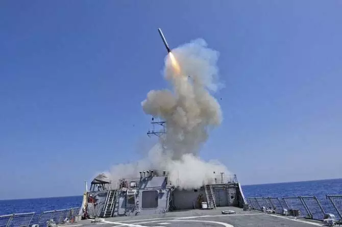 Lockheed Martin ने $50 मिलियन निवेश कर सेल्ड्रोन सर्विलांस ड्रोन को मिसाइलों से लैस किया Lockheed Martin ने $50 मिलियन निवेश कर सेल्ड्रोन सर्विलांस ड्रोन को मिसाइलों से लैस किया
