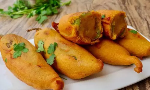 Stuffed Mirchi Vada: मसालेदार व्यंजन Stuffed Mirchi Vada: मसालेदार व्यंजन