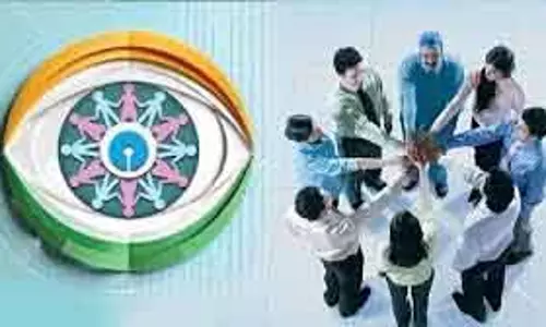 J&K Bank ने ईमानदारी की शपथ के साथ सतर्कता जागरूकता सप्ताह- 2025 की शुरुआत की J&K Bank ने ईमानदारी की शपथ के साथ सतर्कता जागरूकता सप्ताह- 2025 की शुरुआत की
