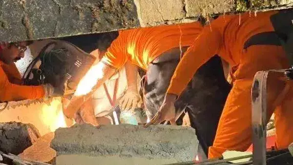 Landslide in Adimali: इलाज करा रही संध्या का पैर काटना पड़ा
