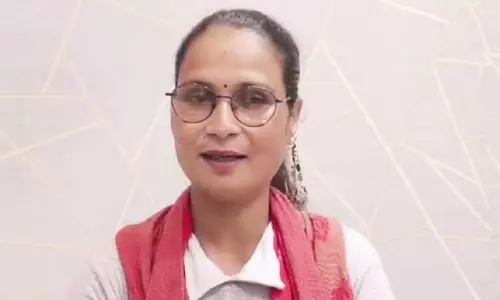 ये हाल है स्वास्थ्य सुविधा का, घायल लड़का तड़पता रहा 4 घंटे तक