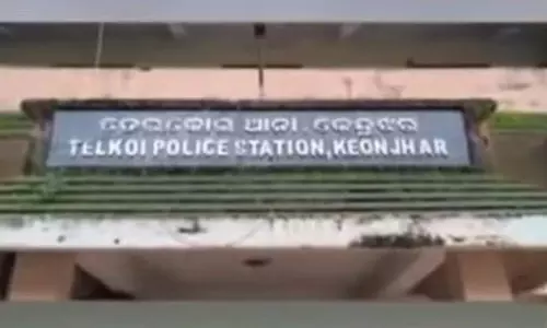 Odisha : क्योंझर में भागवत पुराण कथा से लौटते समय आशा दीदी बेहोश होकर गिर गईं और उनकी मौत हो गई