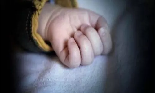 Dehradun:घर में मृत मिला चार वर्ष का बच्चा, सौतेली मां पर गंभीर आरोप Dehradun:घर में मृत मिला चार वर्ष का बच्चा, सौतेली मां पर गंभीर आरोप
